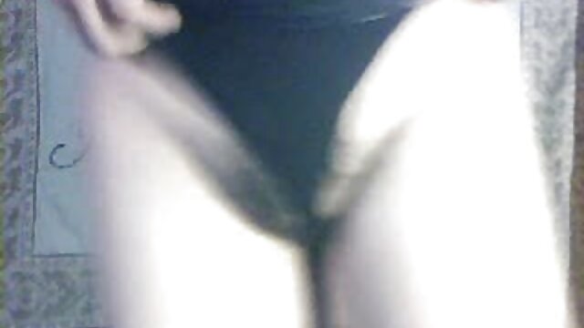 Chocolat ébène porno video adulte xxx modèle pour une dur blanc queue