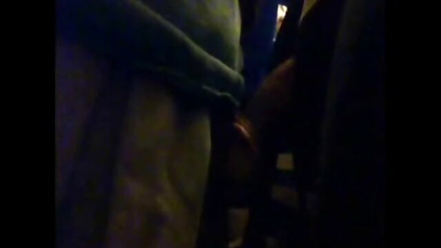Une belle, jeune, pas film adulte gratuit francais pour rien, condescendant à un homme d'expérience et de tendresse.