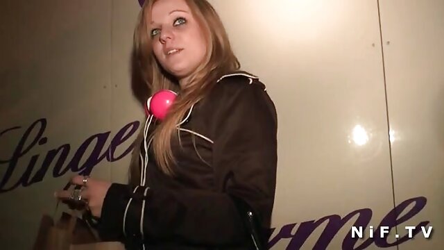 Bad boy avale les filles dans des film adulte pour femme positions missionnaires.