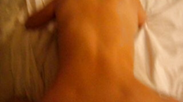 Une surprise sexy pour papystreaming pour adulte ma bite une fille seins
